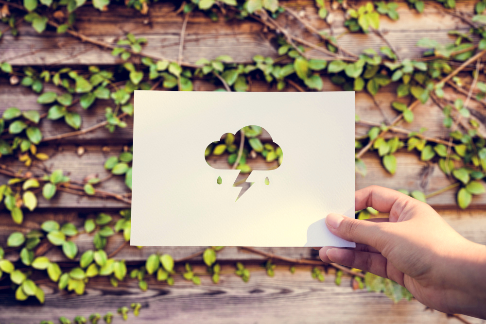 Stormy Cloud by rawpixel.com on Freepik